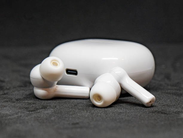 Wireless Earbuds With Best Battery Life: Long-Lasting Sound for Every Lifestyle